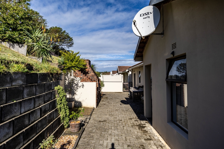 3 Bedroom Property for Sale in Nahoon Valley Park Eastern Cape